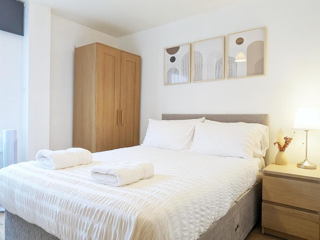 Guest Room In City Centre Near Key Attractions ลิเวอร์พูล ภายนอก รูปภาพ
